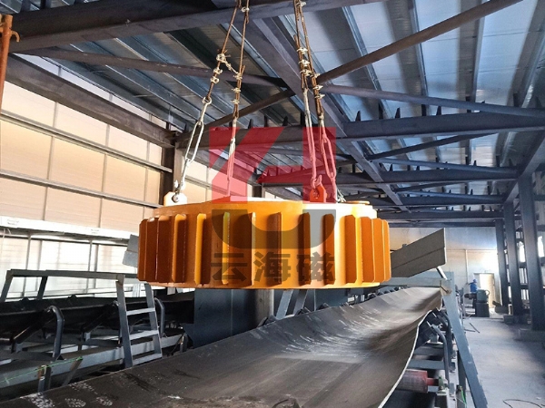 c15f15b66a8d45d98a30c39aa7b4cf9